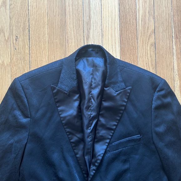 Men's Black Tuxedo Smoking Jacket - 38R - Picture 2 of 7